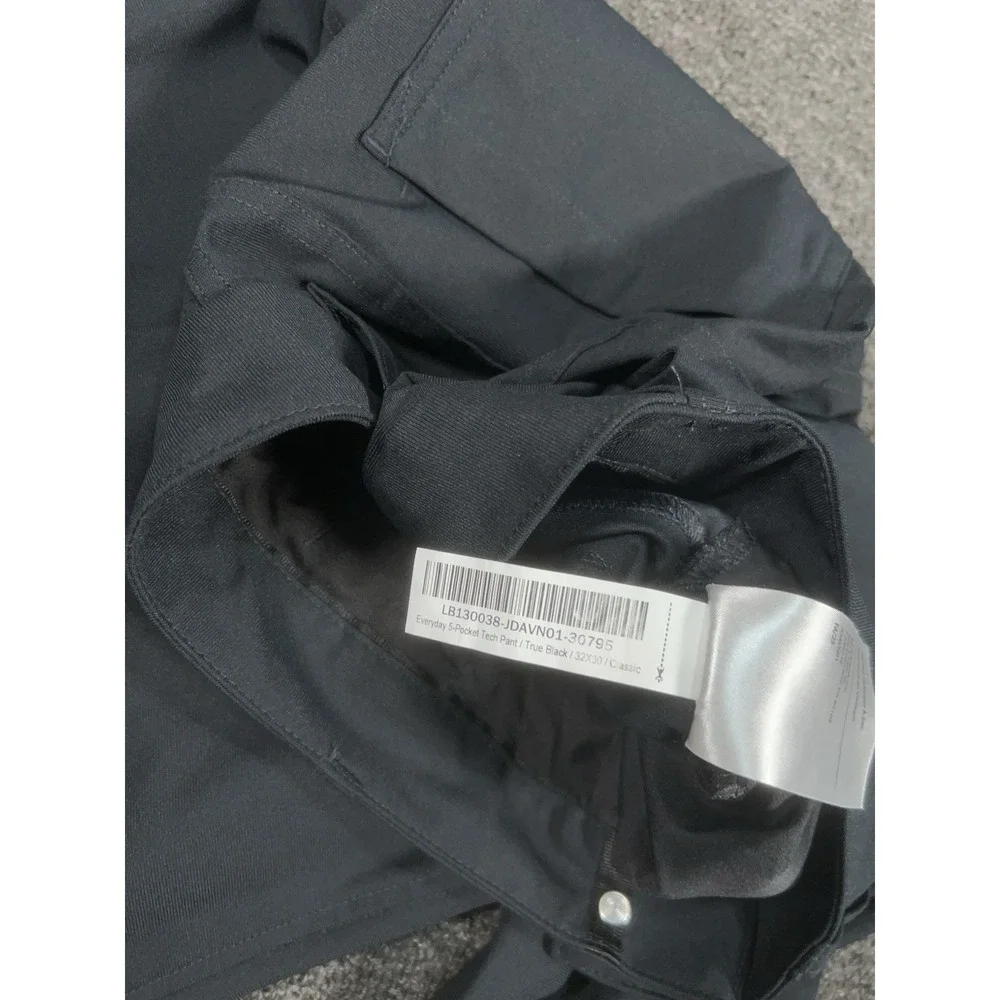 Quince Pants Men's 32x30 Everyday 5 Pocket Tech Pant Black Classic Performance